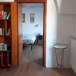 Oda ve Kahvaltı La Controra